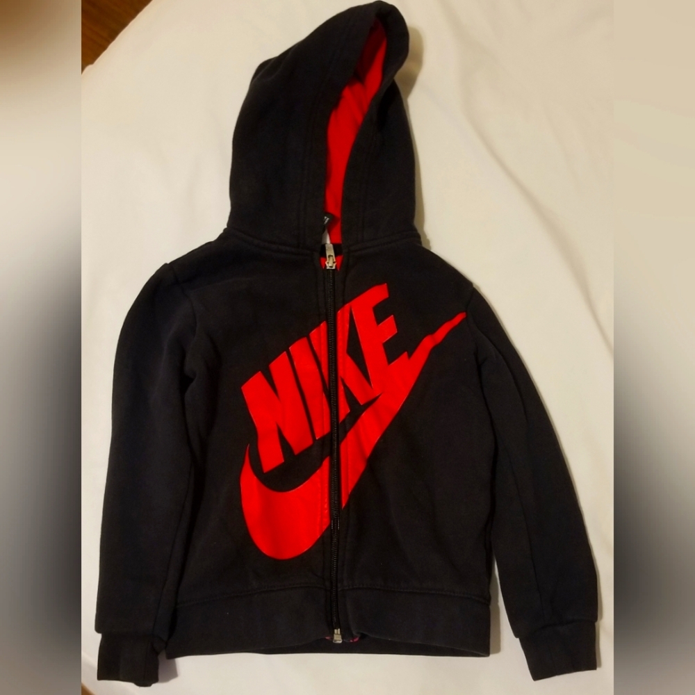 Size 4t Nike Zipper Hoodie Sweater